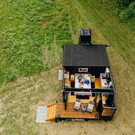 بيت خشبي Izera Hideaway | Tiny House. Close To Nature. Unique Experience. *