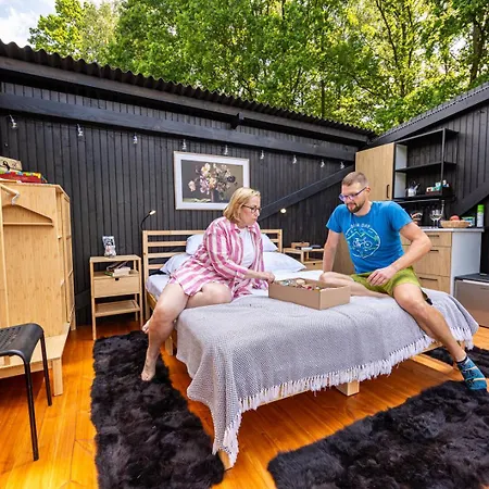 بيت خشبي Izera Hideaway | Tiny House. Close To Nature. Unique Experience. *